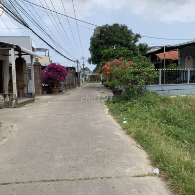 Bán lô đất kiệt oto 4m sát MaI Đăng Chơn.