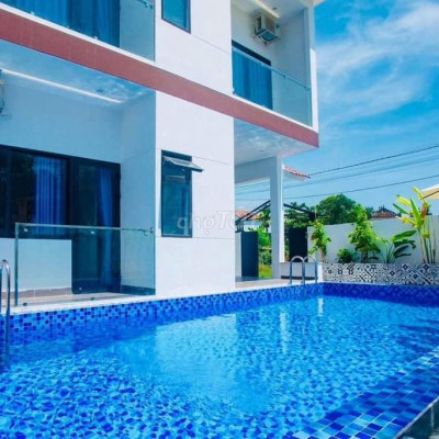 Villa 4 ngủ hồ bơi- Hội An - Đà Nẵng.