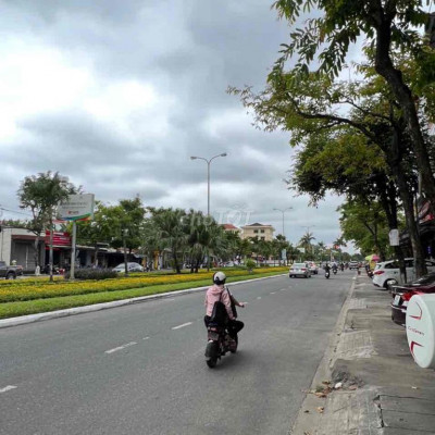 BÁN NHÀ 2 MẶT TIỀN ĐƯỜNG HÙNG VƯƠNG🔥