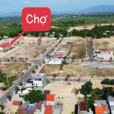 Siêu Sụp!! 2 Mặt tiền ngay cổng chính chợ Lai Nghi Mới-Giá chỉ 2,4 tỷ