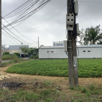 Chính chủ cần bán gấp lô góc 239m2 gần Ngã Tư KCN Điện Ngọc