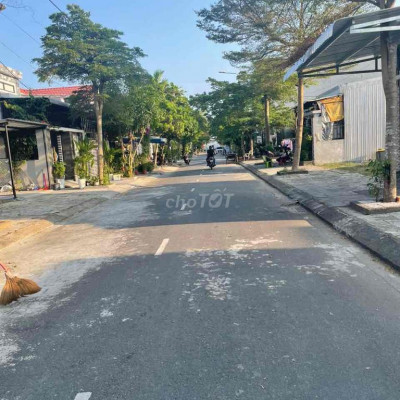 Cần ra nhanh lô an phú quí cách chợ điện ngọc 300m