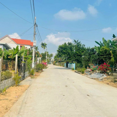 Cần bán gấp 125m2, thổ cư view sông thoáng mát, sát Hội An,dân cư đông