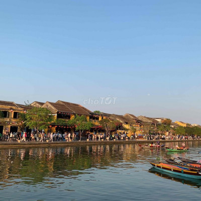 Nhà trung tâm phố cổ Hội An