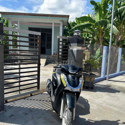 Đất có sẵn Nhà Full 778m2 thổ cư sát mặt tiền nhựa 610