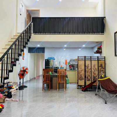 Chính chủ bán nhà mê lững đúc kiên cố Thôn Hà Đông