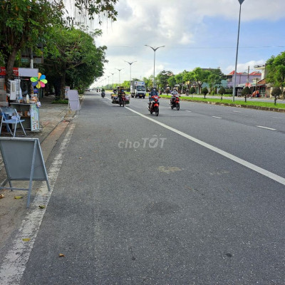 Mặt tiền đường chính 33m Trần Hưng Đạo - KINH DOANH BUÔN BÁN CỰC TỐT