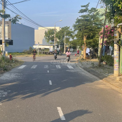 Lô ống hai mặt tiền rẻ nằm ven Đà Nẵng