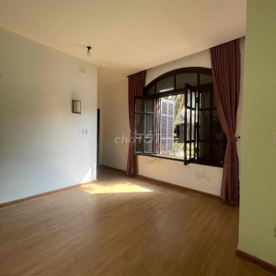 CHO THUÊ MẶT TIỀN KINH DOANH - CHO THUÊ NHÀ- NGAY PHỐ CỔ HỘI AN - 400m