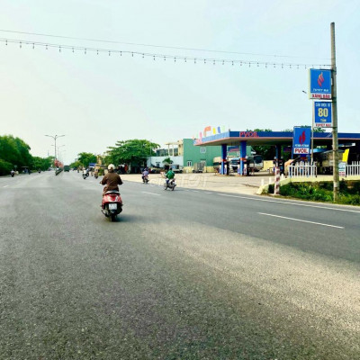 Bán gấp 145m2 đường 6m cạnh chợ Bà Rén. Cách Quốc Lộ 1A 200m. chỉ 6xx