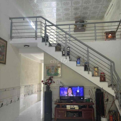 cần bán nhà mê lửng đúc Điện Hoà - cách chợ Lệ Trạch 1km