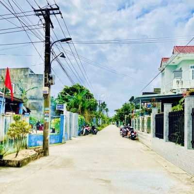 Bán gấp 176m2 đất - đường 5m cạnh Điện Máy Xanh chỉ 670tr