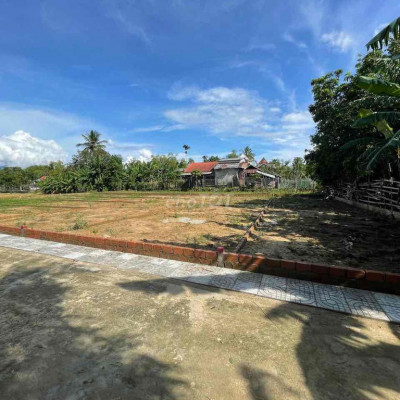 Đất Điện Hồng Thôn Giáo Ái gần chợ Lạc Thành