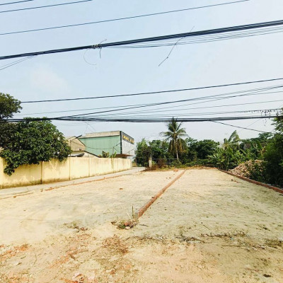 Cần bán lô bê tông Điện Ngọc