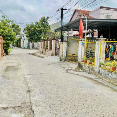 Bán đất Thị Trấn Hà Lam - đường Xuân Diệu , 158m2 giá 1ty040