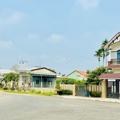 Cần bán lô biệt thự 340m2 ngay QL1A-Đường QH9.5m-sẵn sổ đỏ