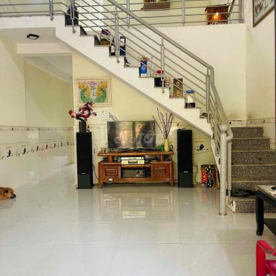 bán nhà mê lửng đúc Điện Hoà - Cách chợ Lệ Trạch 1Km