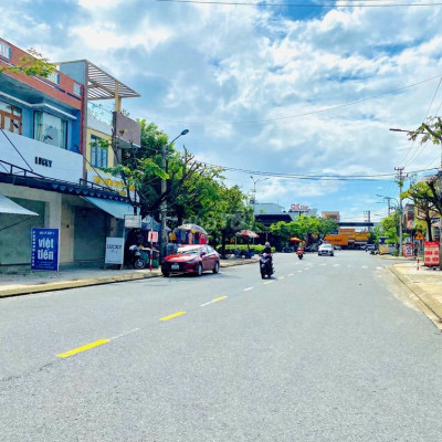 Mặt tiền đường 5,5m sát lộ lớn, thuận kinh doanh nhà nghỉ chỉ 990tr