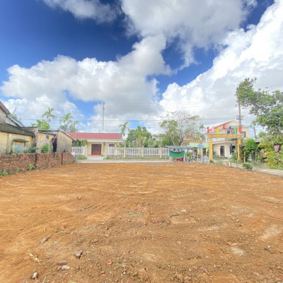 Chủ giảm sâu lô đất gần trạm thu phí, mặt tiền đường DH 7m5