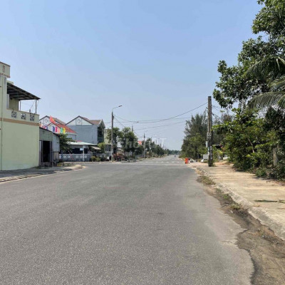 ❌ BÁN : 6 Lô Liền Kề HÀM RỒNG ( 10,5M )