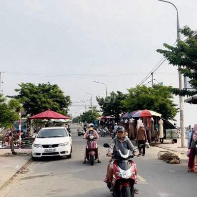 Chủ cần tiền, bán lỗ ngay chợ Lai Nghi có sổ Hồng 1 tỷ 750.