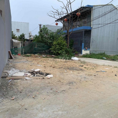 Đất Điện Ngọc 2 mặt kiệt