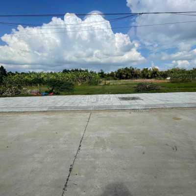 Bán lô Đất Bê tông chính Điện Hồng cách Quốc Lộ 300m