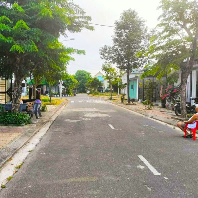 90m2 KDT Ngân Câu Ngân Giang. Lô sạch đẹp