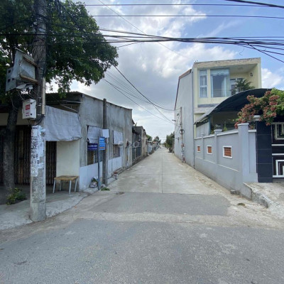 cần bán cặp liền kề 350m2 nằm sát với thị trấn Ái Nghĩa