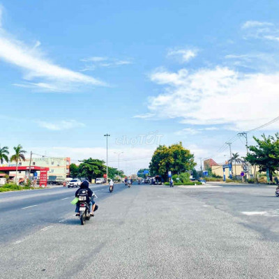 Chỉ từ 699Tr rinh ngay biệt thự ngang 14m siêu rộng ngay sát QL1A/SHR