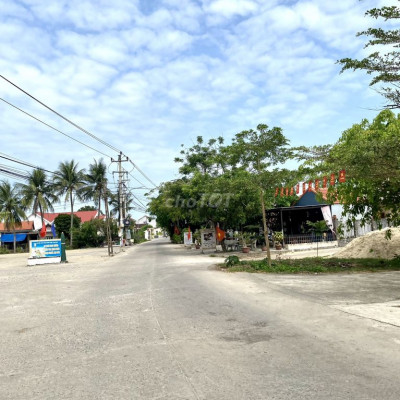 Bán Đất Thị Trấn Nam Phước-150m2 đường 5m5. Gần chợ giá chỉ 680 triệu.