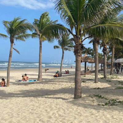 900m đất ở , mở cửa thấy biển nằm ở làng du lịch cửa khe giá 8tỷ