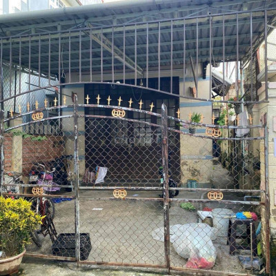 chính chủ cần bán nhà đất 2/4 nguyễn hoàng - p Minh Anh - khu chợ đêm