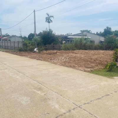 Bán lô Đất Đường rộng 16m5 - Gần Đầu cầu Giao Thuỷ