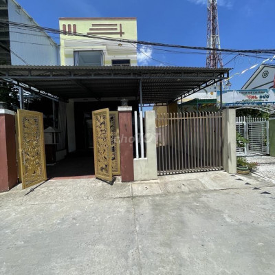 Chính chủ đi Mỹ cần bán nhà mặt tiền Hội An , DTĐ 197M2