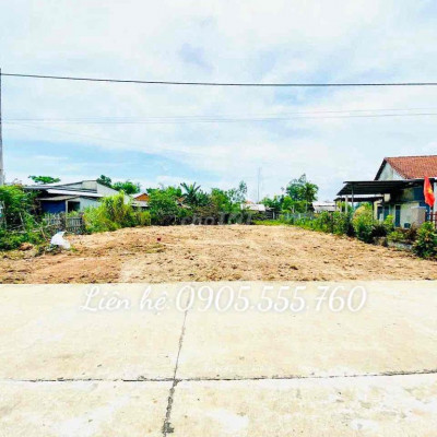 Bán đất đường Dx 13m5 giá 590 triệu