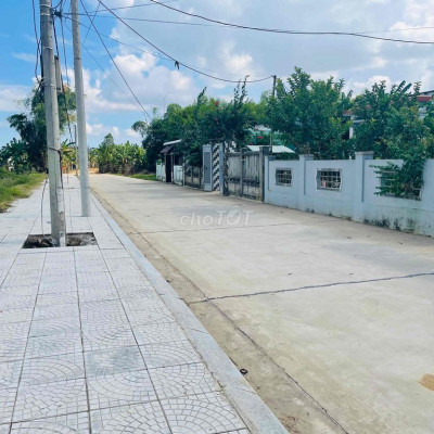 Bán lô đường chính Điện Hồng Thông ra Quốc Lộ - 5xxtr