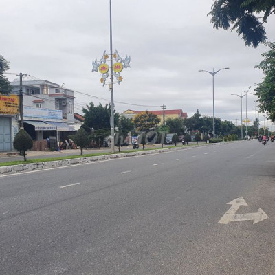 💥 Chính chủ cần bán đất 250m2, 2MT Trần Hưng Đạo, Điện Ngọc(Rộng 48m)