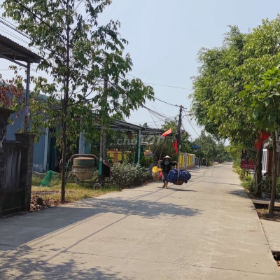 Bán lô nằm trên đường này,có tên Tích Phú 1,trên trạm Y Tế Đại Hiệp