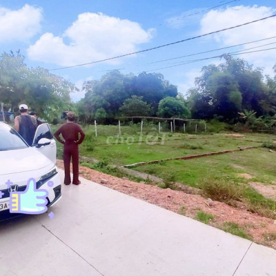 ĐẤT OĐT, GẦN TRẠM THU PHÍ GIÁP VỚI ĐÀ NẴNG, VIEW 2MT--GIÁ CHỈ TỪ 6XXTR