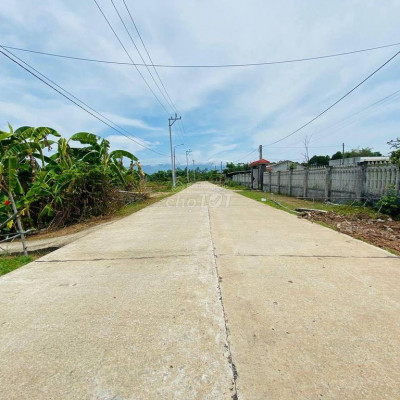 Đất sổ hồng 102m2 mặt tiền Dh17 Duy Tân, Duy Xuyên