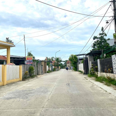 Bán gấp 300m2 Gần Chợ Thanh Quýt. Đường QH 7m5.Giá  7triệu/m2