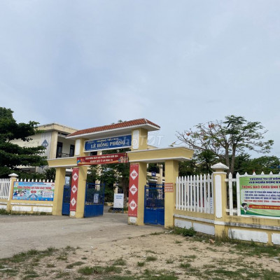 SẬP HẦM lô đất đường 7,5m sau lưng trường học Lê Hồng Phong GIÁ RẺ