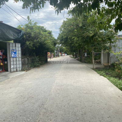 Cần bán gấp lô đất cạnh trạm thu phí đường ô tô thông chỉ 650tr