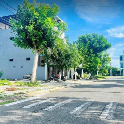 Vợ chồng mình bán lô đất nằm gần trường học,cách trạm BOT 1km giá rẻ