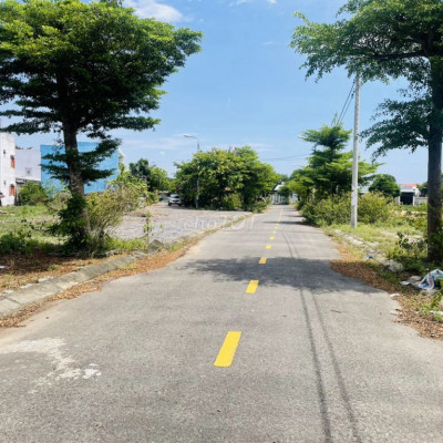 150m2 ngang 10m gần chợ Điện Ngọc, xây nhà siêu đẹp