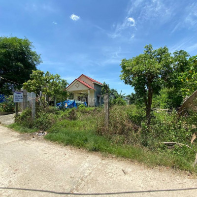 Cần bán 2 lô đất liền kề gần QL1A