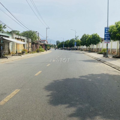 Chính chủ bán gấp lô đất sát cạnh KPC Nam Phước đường QH 9.5m