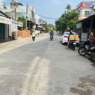 Chính chủ bán gấp lô ngang 7m ngay cạnh chợ Đình Thị Trấn Nam Phước