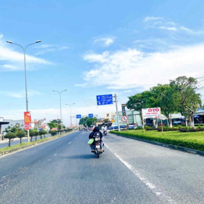 GIÁ SIÊU RẺ - Bán gấp đất đô thị full thổ sát khu phố chợ giáp Hội An